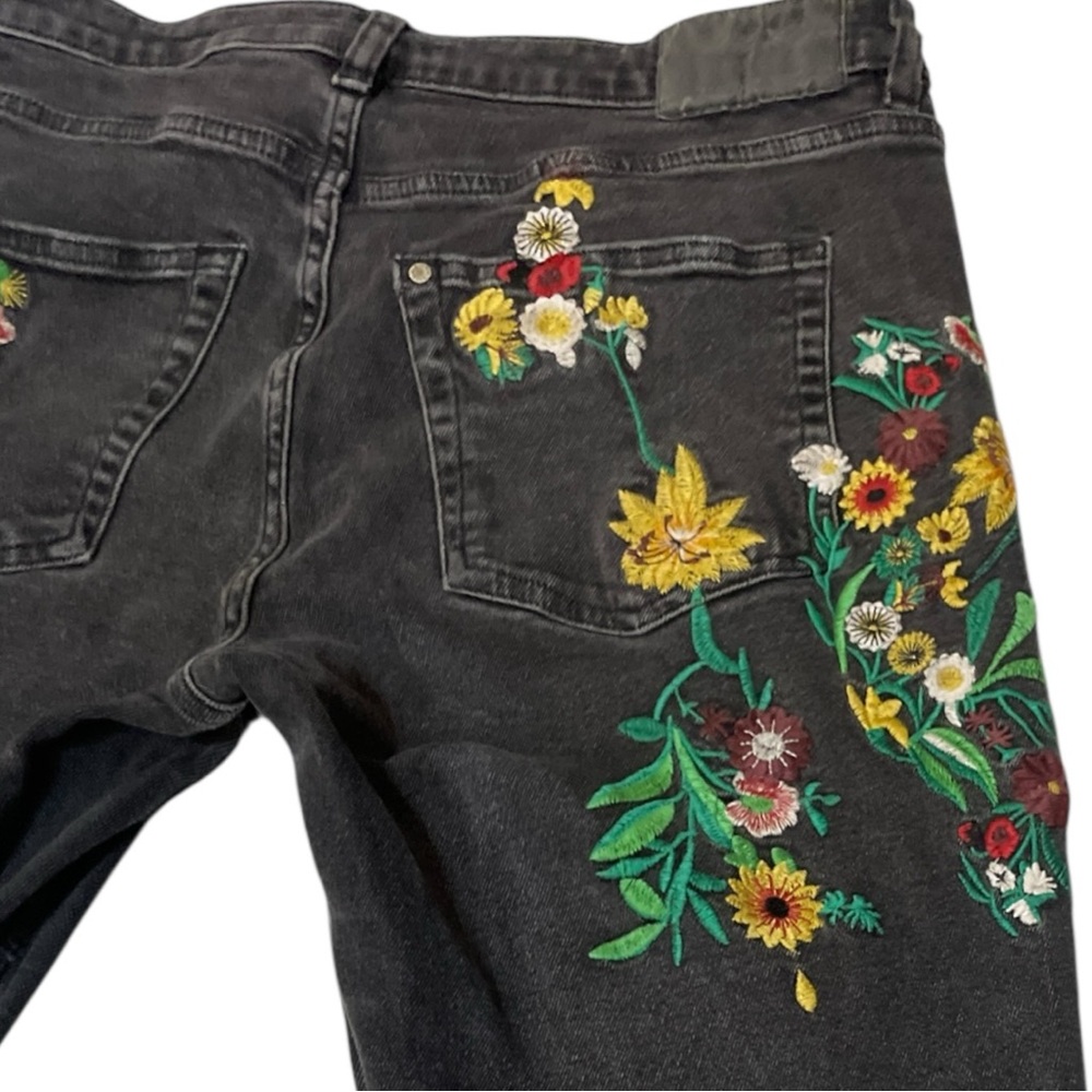 H&M Embroidered Floral Black Washed Denim Girlfriend Fit Jeans - Picture 3 of 12